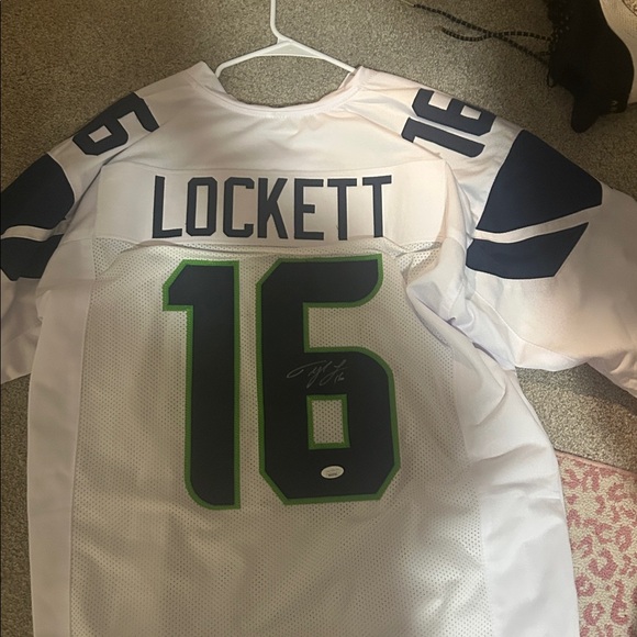 Seahawks - Picture 2 of 2